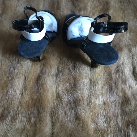 Ellie Juliet peep toe heel - Picture 4 of 4